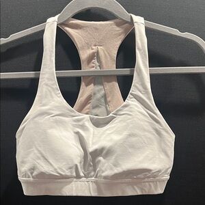 Lululemon Women's White Sports Bra Size 6
